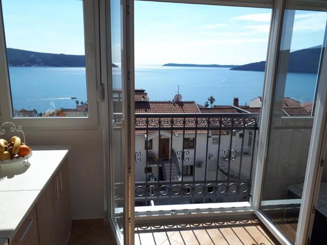 Lala Daire Herceg Novi Dış mekan fotoğraf